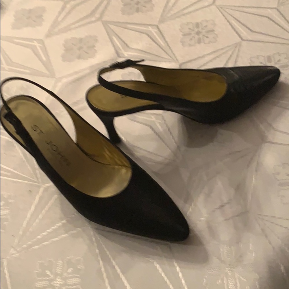 SALE !!! ST JOHN SHOES